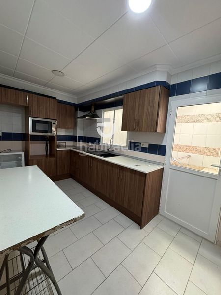 Foto b68b5ed9-c0c5-45e2-a3bf-d7857986f384. Casa amb aparcament a Sueca Sueca