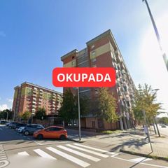 Etagenwohnung  Can monic. Piso okupado en granollers barcelona