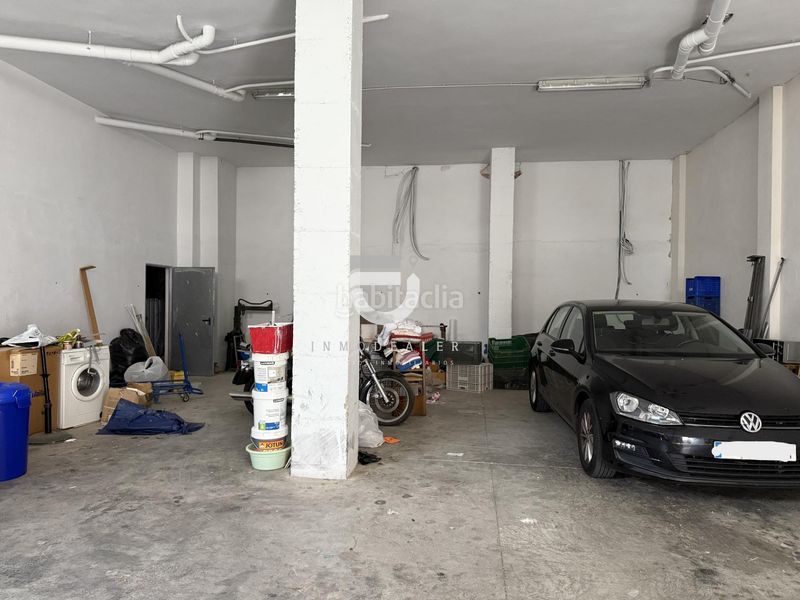 Foto b1629730-4b84-4a24-88c6-e6ed00103e2b. Local comercial a Miramar