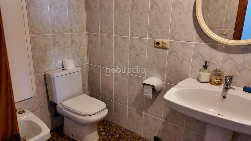 Foto 72b2fcd6-f71d-4389-acbd-4a46c796d792. Pis a Oliva pueblo Oliva