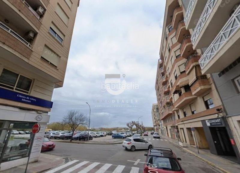 Foto ca4e06cf-ab84-4256-aed4-3fcf58206507. Pis a Oliva pueblo Oliva