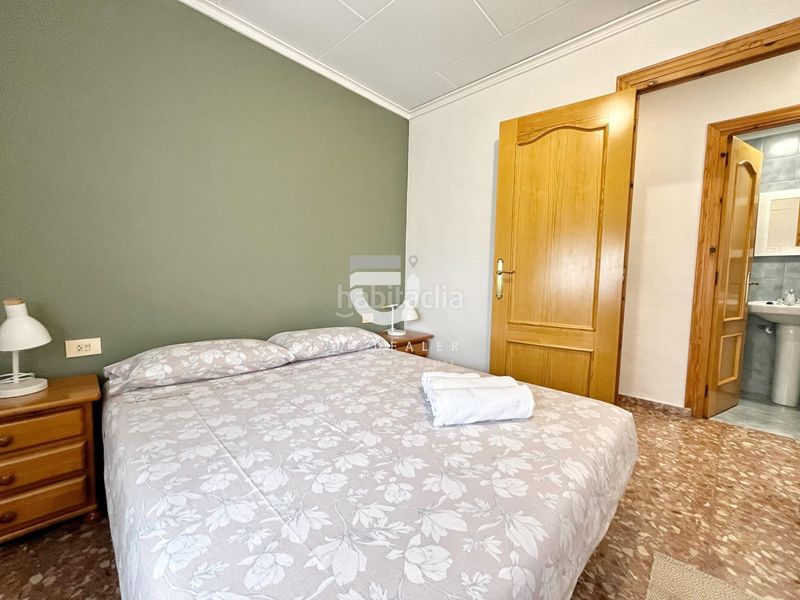 Foto bfde7d0a-d42b-4326-a3b3-9d00b045adcf. Casa  nova en Oliva nova Oliva