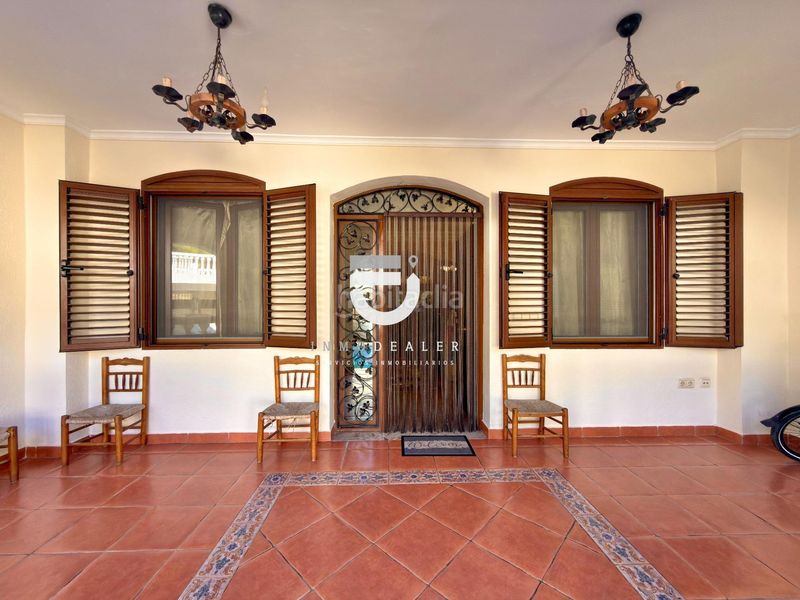 Foto cec8c594-fc97-4202-80ba-d30826550347. Chalet casa en Oliva pueblo Oliva