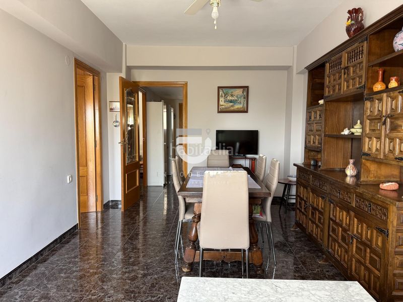Foto b4db5ea9-9bc0-4378-bf76-aca853ba36f8. Apartament a Miramar