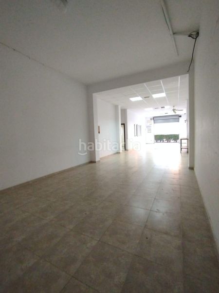 Foto ad539bf0-d3bf-4afe-9fc5-3f608f4e0d7e. Local comercial a Vilallonga / Villalonga