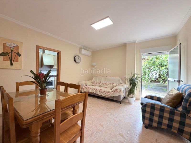 Foto f57e212b-6e37-4fe5-a473-be26dddcaef9. Casa con parcheggio in Benicolet
