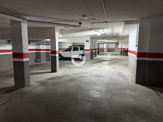 Autoparkplatz  Calle constitucio. Garaje en real de gandía