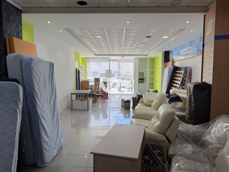 Foto 9622cbb6-5fc6-4b7c-8d26-b25ef016a7e7. Local comercial a Corea Gandia