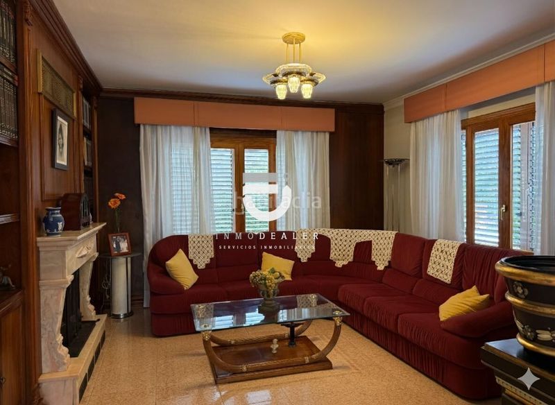 Foto 0a31c753-15d9-4b0f-b5dd-8b89d749cfc0. Chalet casa independiente en Oliva pueblo Oliva