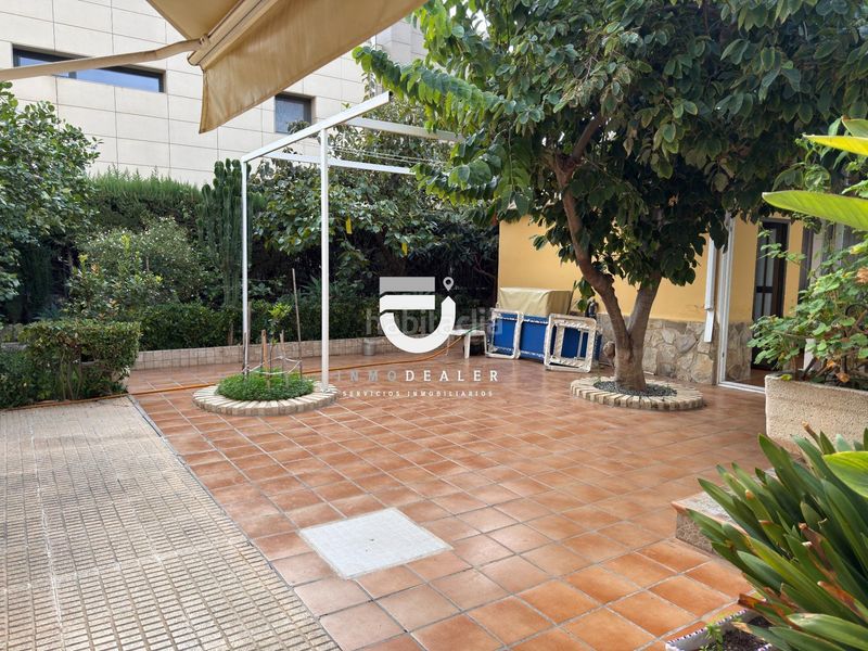 Foto 46622c1d-7860-4b44-8814-9010953f05eb. Chalet casa independiente en Oliva pueblo Oliva