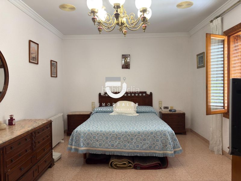 Foto 594b7898-8585-44d2-9009-edd40c2b7338. Chalet casa independiente en Oliva pueblo Oliva