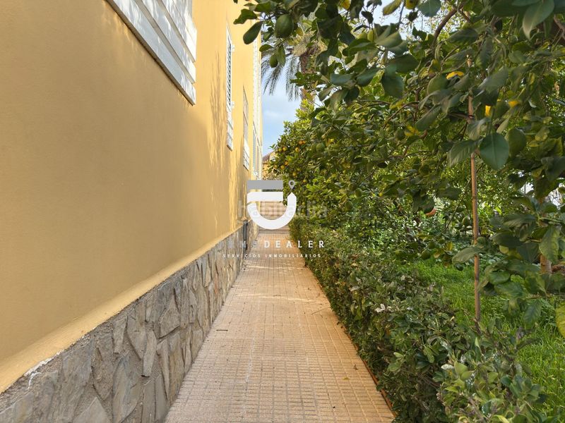 Foto b1e72101-c7a4-4744-a75c-8b85a963cd3e. Chalet casa independiente en Oliva pueblo Oliva