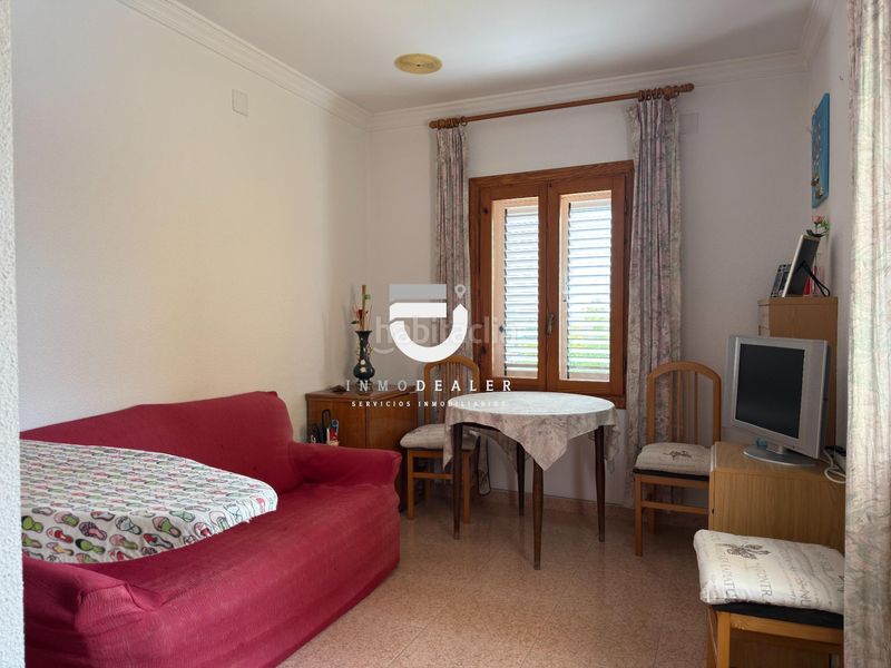 Foto edfa59e0-4dbd-4b47-9195-a12fc9b51691. Chalet casa independiente en Oliva pueblo Oliva