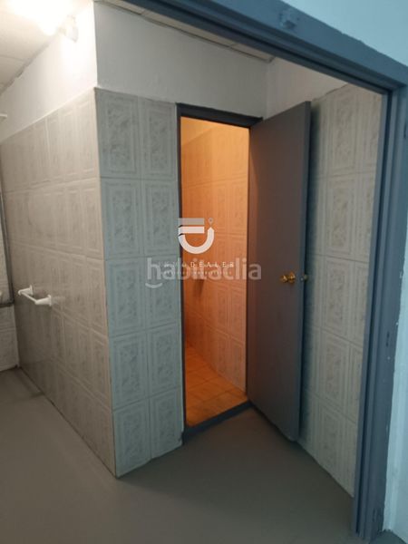 Foto c3a58471-15f9-4e51-8031-86728a4be84e. Local comercial a Corea Gandia