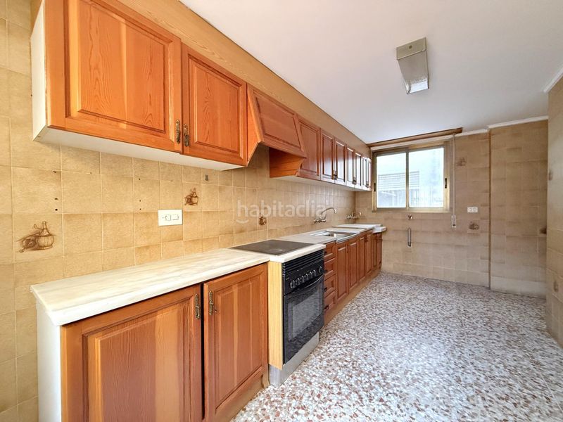 Foto ab1da49f-e079-42ac-bec3-73df06f84802. Pis a Centro Histórico Gandia