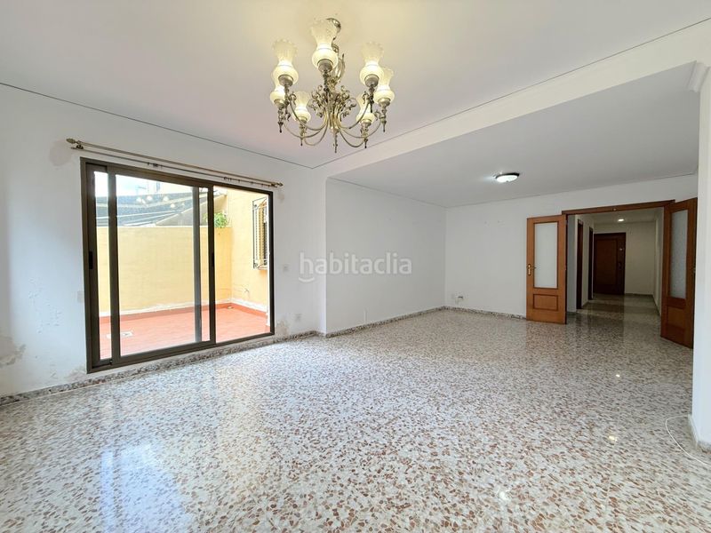 Foto f565d45b-fc5e-4e1f-9524-c46b92c47643. Pis a Centro Histórico Gandia