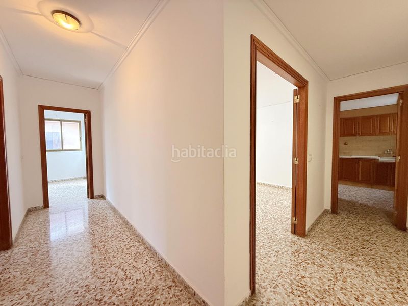 Foto f6fc6370-221a-4e44-b8f5-0e24d034b644. Pis a Centro Histórico Gandia