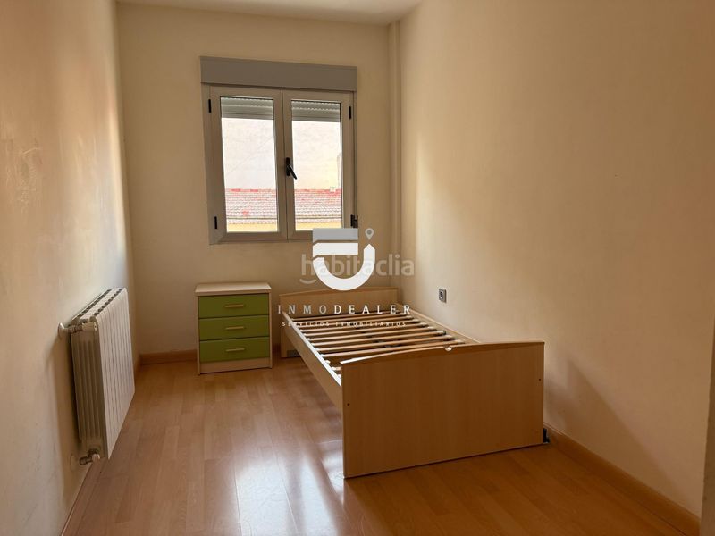 Foto 1b7bd491-f792-4963-9e6b-e75859ba5ad2. Pis amb aparcament a Castalla