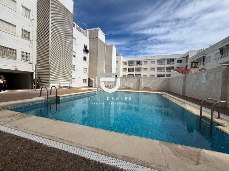Foto 5e768a95-93df-47f2-a0ea-74bdef9d89b0. Apartament amb aparcament piscina a Playa de Gandía Gandia