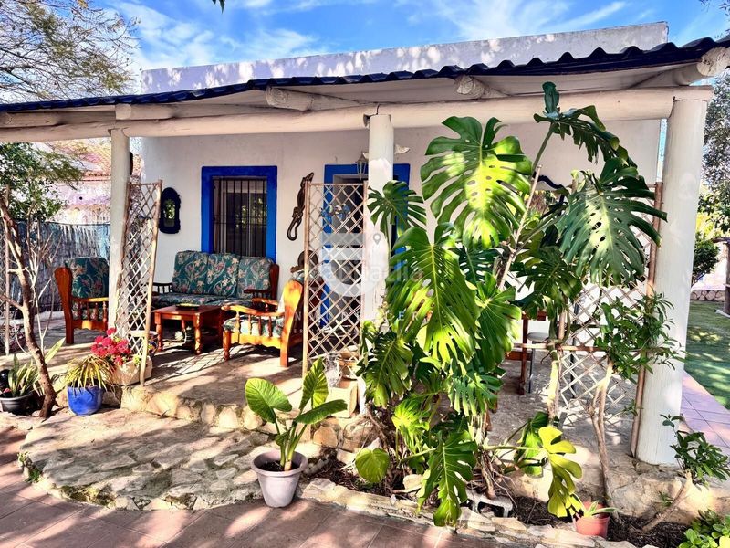 Foto 110ad363-c268-4d32-ab45-666724566849. Casa con piscina in Daimús