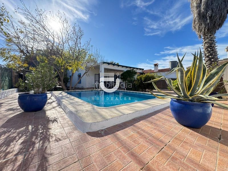 Foto 47580268-b117-4a86-904d-6a2b82361fb1. Casa con piscina in Daimús
