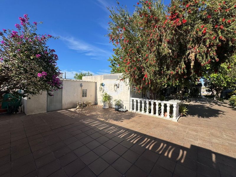 Foto 7140dfb8-8cfe-4732-9688-d9794b7b6e2f. Casa con piscina in Daimús