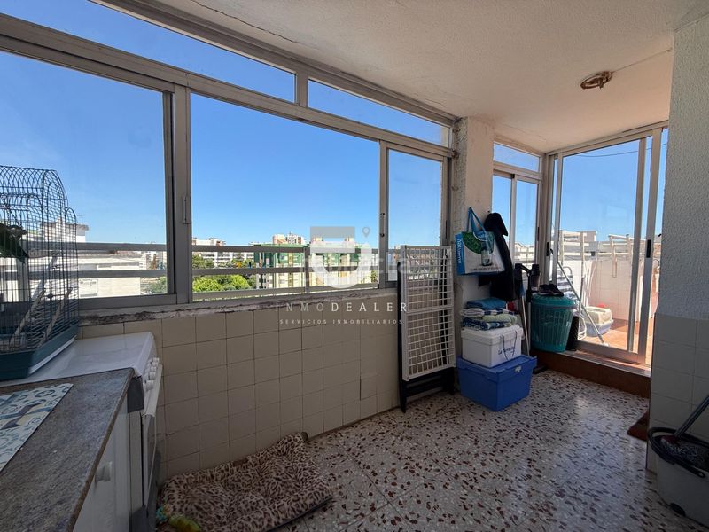 Foto 0eefddab-63b6-40ba-8362-ba06d303f635. Àtic amb aparcament piscina a Playa de Gandía Gandia