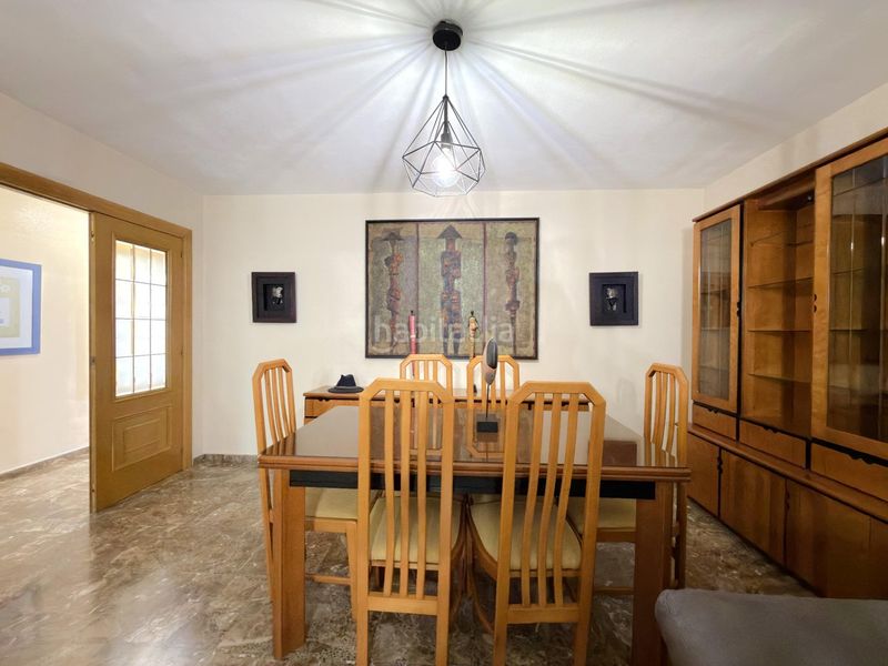 Foto fd5a48f6-2b29-446d-9de4-5207becb6a00. Pis a Oliva pueblo Oliva