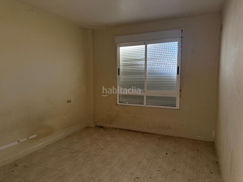 Foto c2fea3b2-ae8c-4541-8e7a-f6cbccf43e82. Casa adossada amb aparcament a Benipeixcar - El Raval Gandia