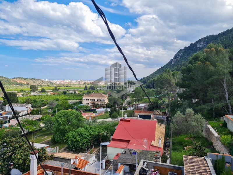 Foto 0a0b6134-6bb0-418b-a177-5094cd94f94d. Xalet amb aparcament a Urbanizaciones Gandia