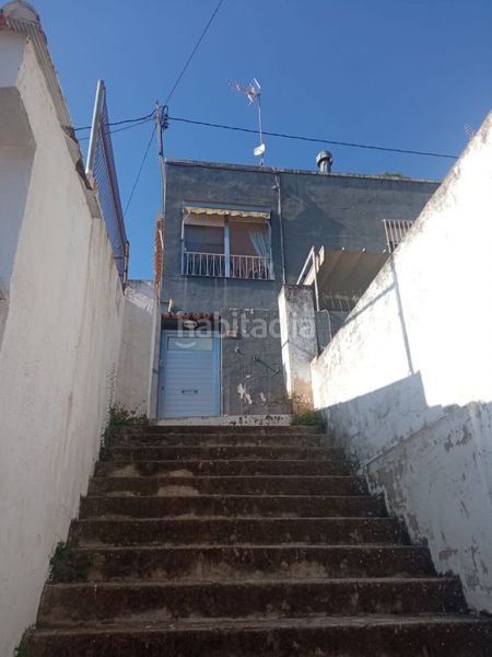 Foto 9d1f8ca3-8945-4d4d-a8ac-b5cc6b86038c. Xalet amb aparcament a Urbanizaciones Gandia