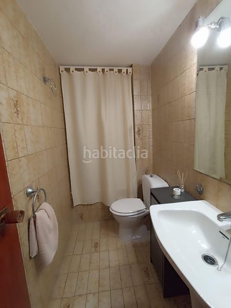 Foto 4868a4e3-418c-4aa8-a963-aad43898f306. Pis a Corea Gandia