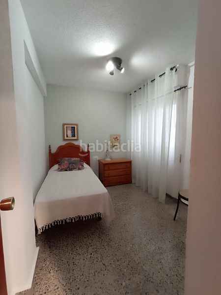 Foto d35602a8-c5f2-43d2-a947-ad0ba054a0e9. Pis a Corea Gandia