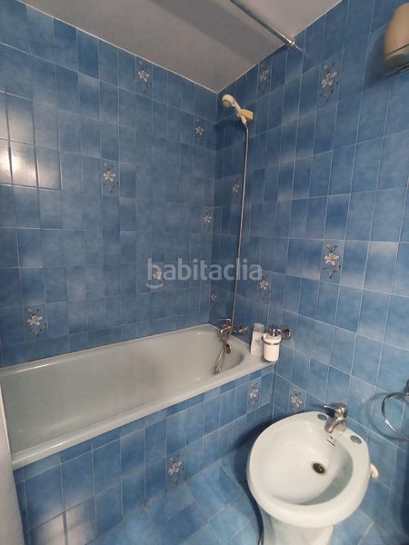 Foto f4f7dac0-c066-44f4-a40e-aab4ee26038c. Pis a Corea Gandia