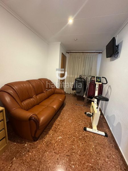 Foto c9fa82bb-8a55-4928-b8d6-be91563dc5b4. Pis a Sueca Sueca