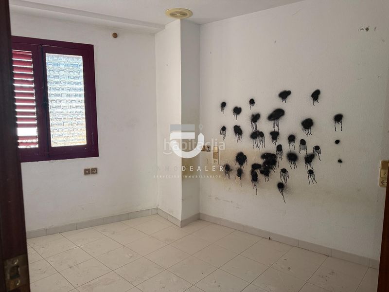 Foto 4ccb5678-8ef0-4f71-9b06-25fc63dad794. Edificio  en Tavernes de la Valldigna