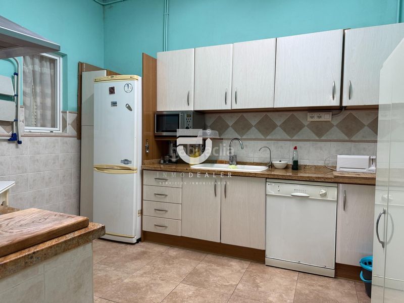 Foto 4039a8a7-9fb7-46b0-9866-2ccdf02d849d. Casa adossada a Daimús