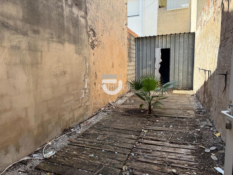Foto ab63e9fb-7693-4e93-bc30-2961905cbf55. Local comercial  en Xeraco