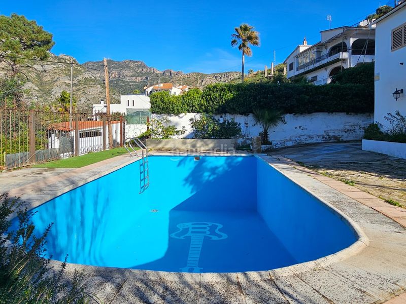 Foto b6db8c64-57f0-46cc-98c2-3dcfc2aaf190. Xalet amb aparcament piscina a Urbanizaciones Gandia