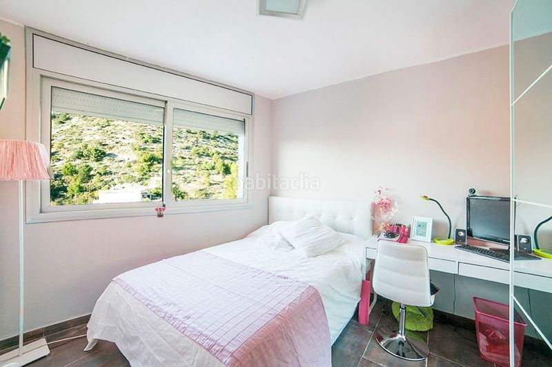 Foto 5b5c222e-1727-45f6-bffc-e47d97c1d44f. Xalet amb calefacció aparcament piscina a Levantina - Montgavina - Quintmar Sitges