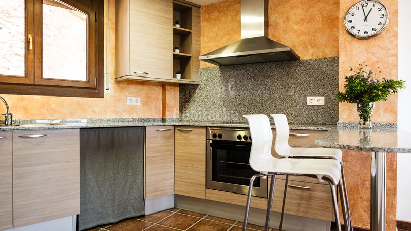 Foto 45539a64-7efb-4915-9475-a765307d8b0f. Masia amb calefacció aparcament a Passanant