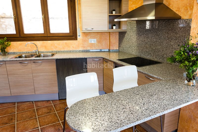 Foto ffb6a451-c4d7-4539-9745-fbc59b40ba60. Masia amb calefacció aparcament a Passanant