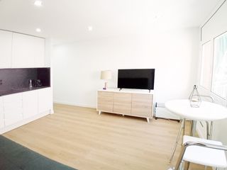 Flat  Carrer de la llibertat. Piso a estrenar totalmente reformado ideal pareja