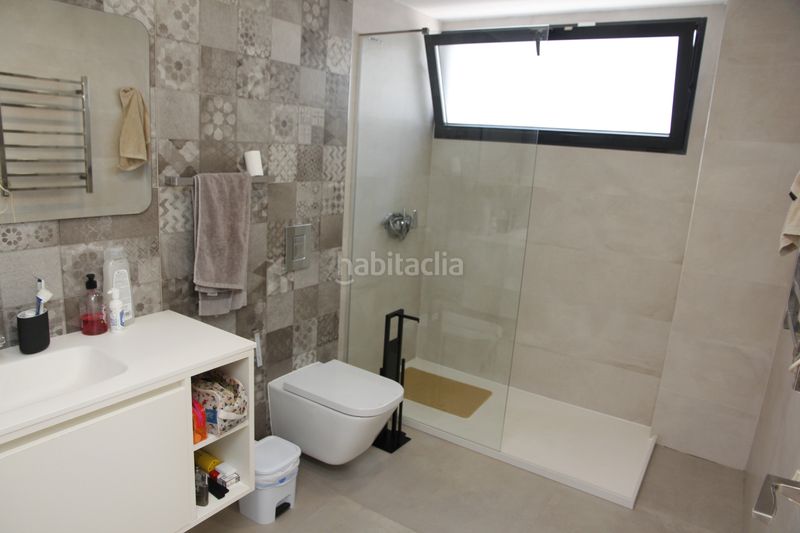 Foto 35da83ed-8e94-4381-b68f-3632a5e2ed02. Xalet amb xemeneia calefacció aparcament piscina a Bétera