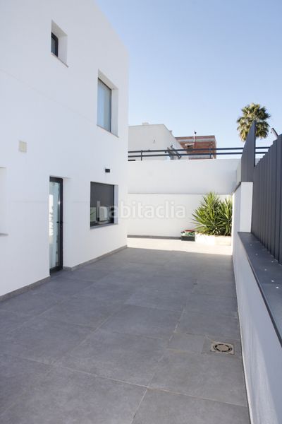 Foto a7eaf891-9d5b-4792-afdc-60fc4bbf9adc. Xalet amb xemeneia calefacció aparcament piscina a Bétera
