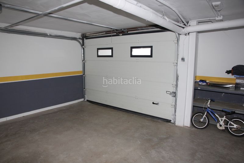 Foto dfd7c81b-5d97-41d1-ae65-6a6c5a32f786. Xalet amb xemeneia calefacció aparcament piscina a Bétera