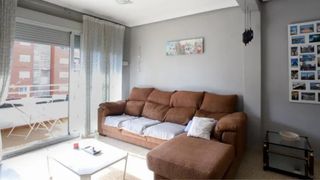 Flat in Carrer de valència 11. Piso en venta en calle valencia, san joan despí, barcelona, espa