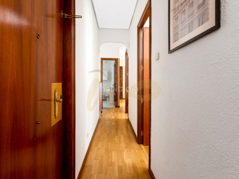 Foto 19f7ac9d-766d-4be3-9ed7-f1053a0f2309. Pis a Vallehermoso Madrid
