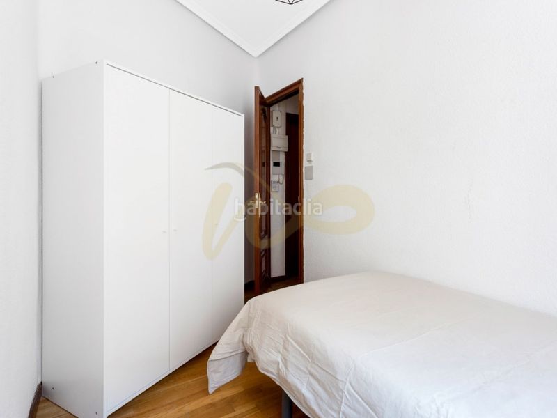 Foto 63b0c77d-a6ff-41cf-a624-e62258c8f93e. Pis a Vallehermoso Madrid