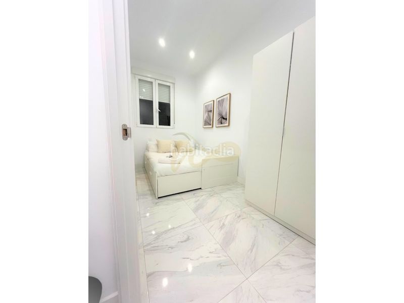 Foto f92c6ea1-8936-45e3-b59a-0862a4a64489. Pis a Argüelles Madrid